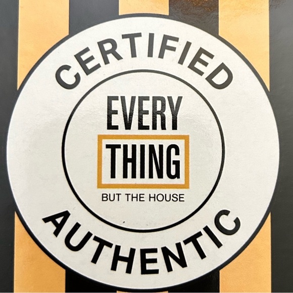 Pink Prada Bag - Picture 14 of 15